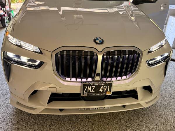 2025 BMW, dovoz USA — foto 2 z 12