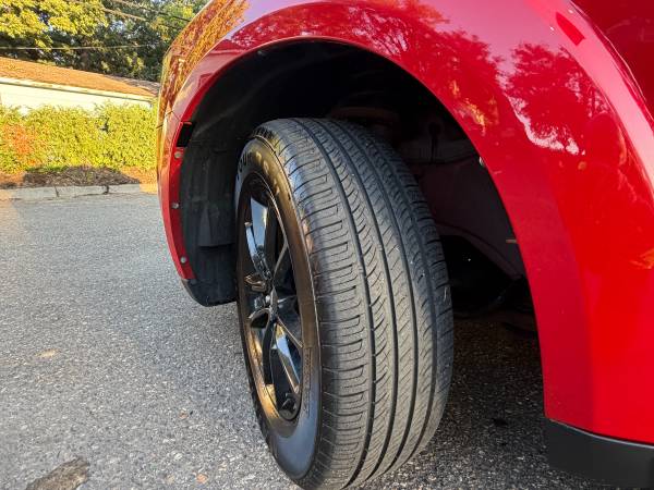 2019 Dodge, dovoz USA — foto 4 z 12