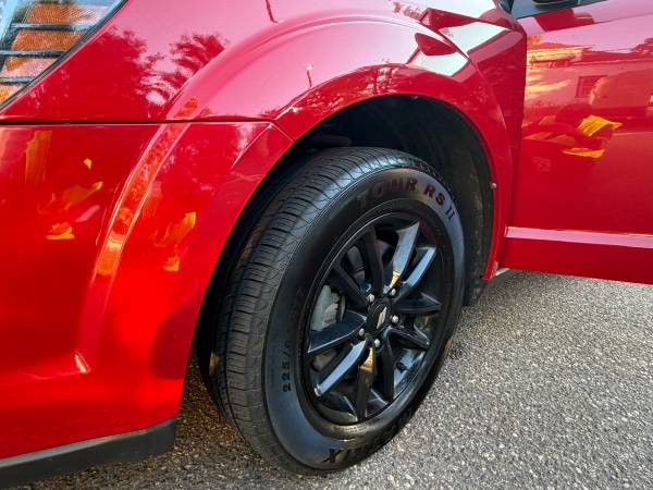 2019 Dodge, dovoz USA — foto 7 z 12
