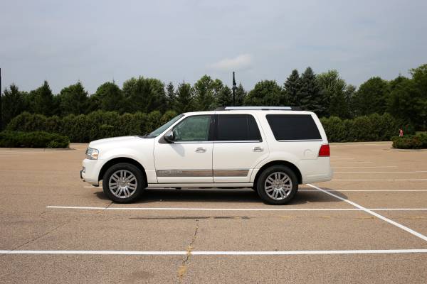 2012 Lincoln, dovoz USA — foto 2 z 12