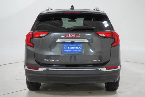 2020 GMC, šedá, dovoz USA — foto 8 z 12
