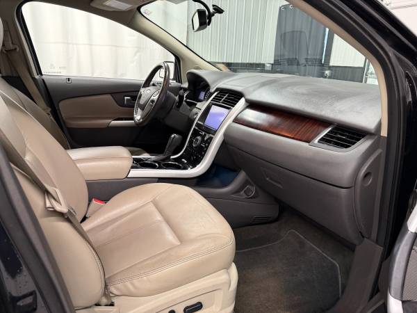 2013 Ford, černá, dovoz USA — foto 11 z 12