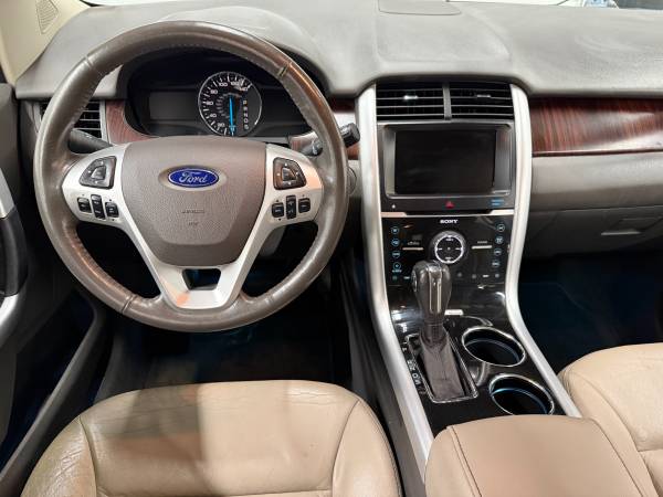 2013 Ford, černá, dovoz USA — foto 7 z 12