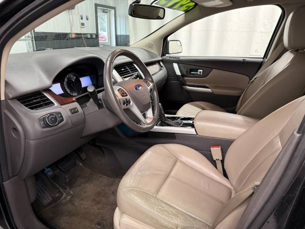 2013 Ford, černá, dovoz USA — foto 8 z 12