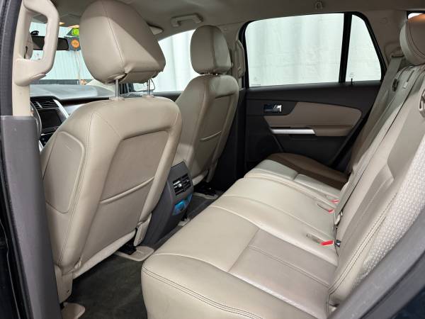 2013 Ford, černá, dovoz USA — foto 9 z 12