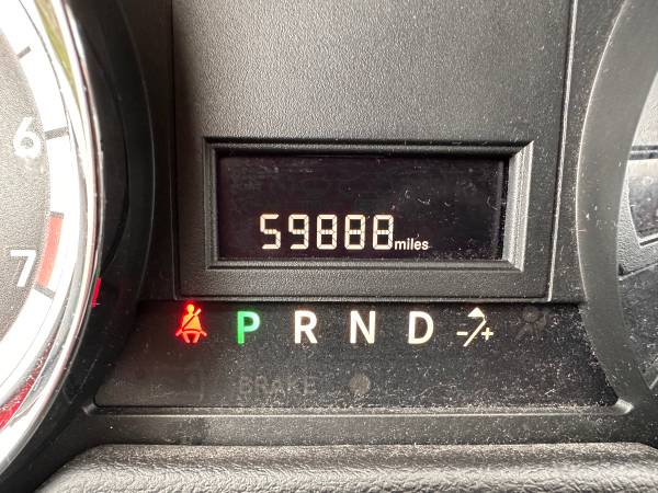 2018 Dodge, dovoz USA — foto 11 z 12