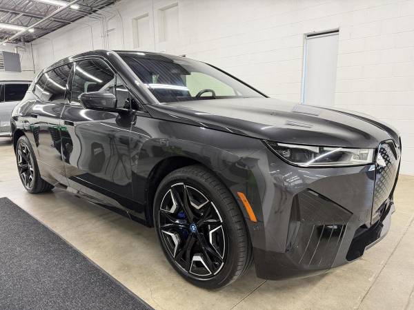 2024 BMW, dovoz USA — foto 3 z 12