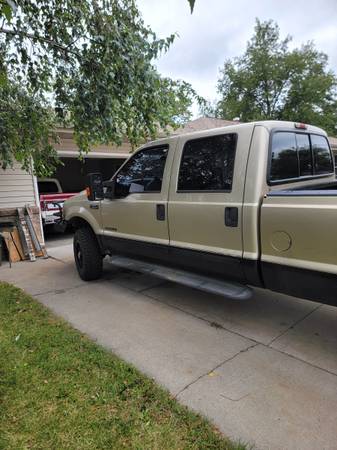 2001 Ford, dovoz USA — foto 4 z 6