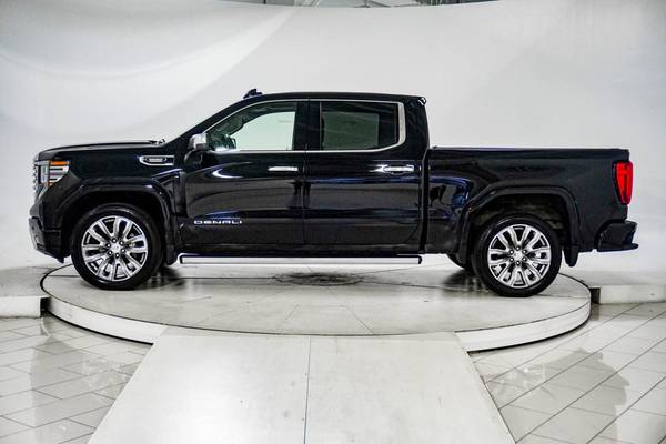 2024 GMC, dovoz USA — foto 4 z 12