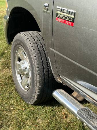 2012 Dodge, dovoz USA — foto 7 z 12