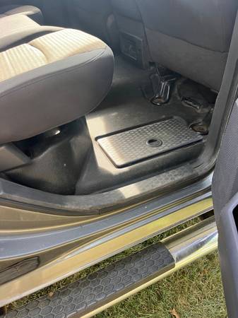 2012 Dodge, dovoz USA — foto 8 z 12