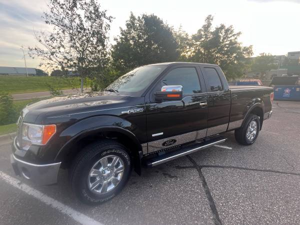 2012 Ford, dovoz USA — foto 2 z 12