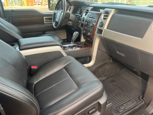 2012 Ford, dovoz USA — foto 9 z 12