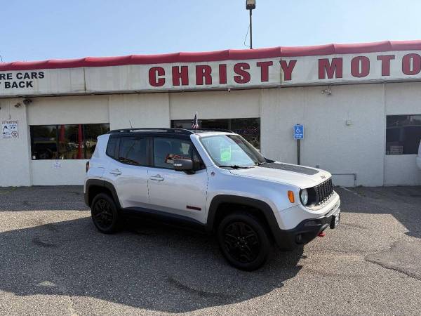 2018 Jeep, dovoz USA — foto 3 z 9