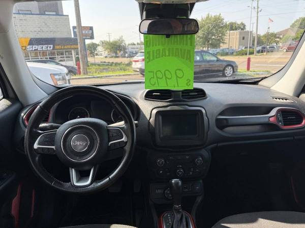 2018 Jeep, dovoz USA — foto 5 z 9