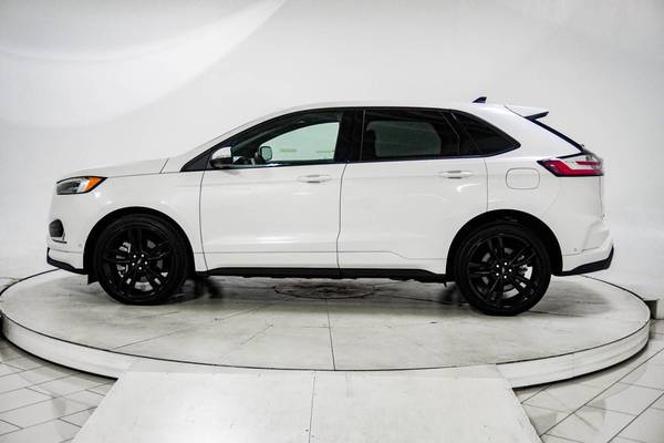 2024 Ford, bílá, dovoz USA — foto 4 z 12