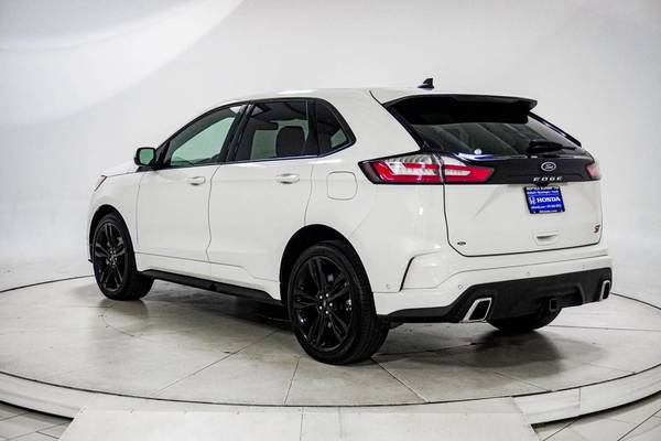 2024 Ford, bílá, dovoz USA — foto 5 z 12