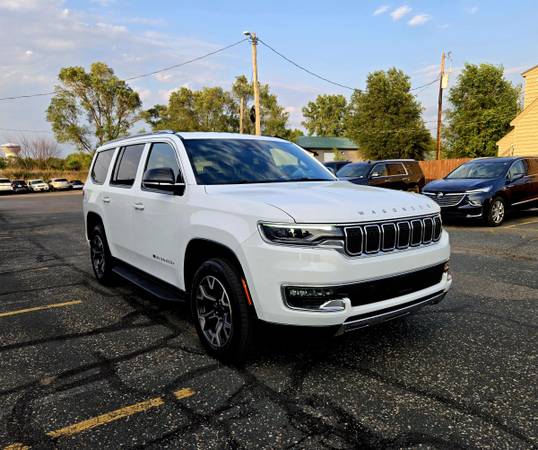 2023 Jeep, dovoz USA — foto 2 z 12