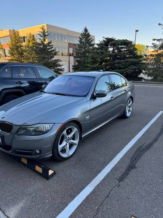 2010 BMW, dovoz USA — foto 2 z 12