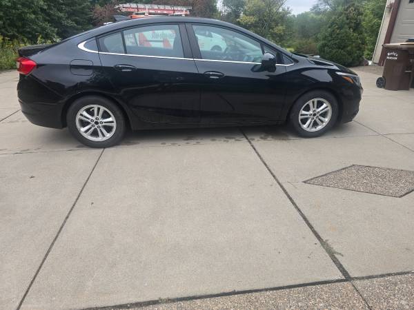 2016 Chevrolet, dovoz USA — foto 2 z 10