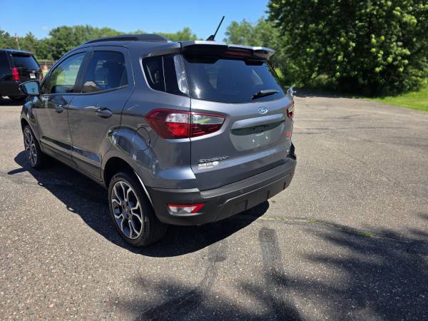 2019 Ford, dovoz USA — foto 3 z 8