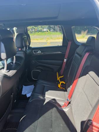 2018 Jeep, dovoz USA — foto 6 z 12