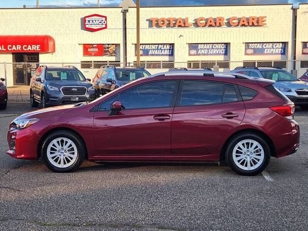 2017 Subaru, dovoz USA — foto 2 z 11