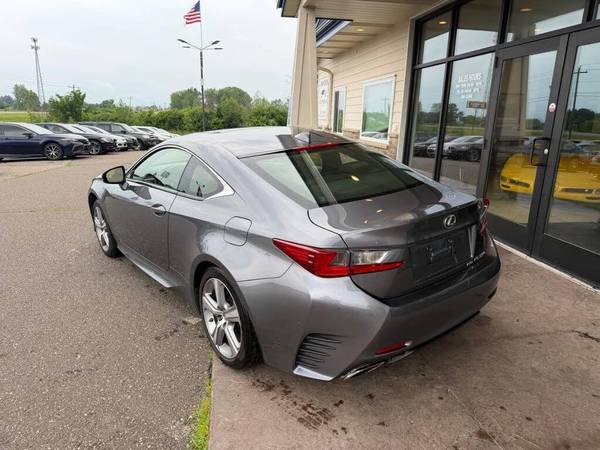 2015 Lexus, dovoz USA — foto 3 z 12