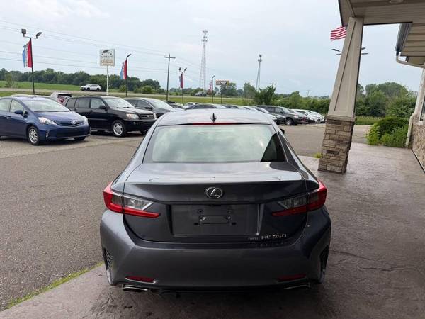 2015 Lexus, dovoz USA — foto 4 z 12