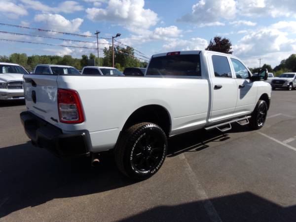 2023 Dodge, dovoz USA — foto 4 z 12