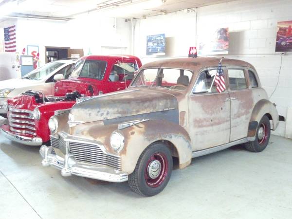 1946 Studebaker, dovoz USA — foto 3 z 12