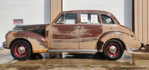 1946 Studebaker, dovoz USA — foto 7 z 12