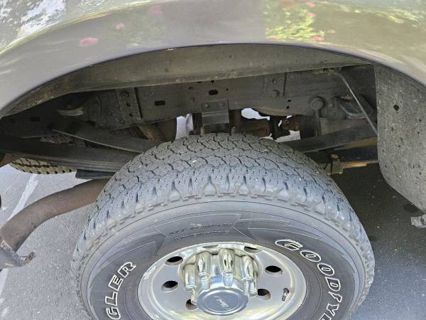 2002 Ford, dovoz USA — foto 11 z 12