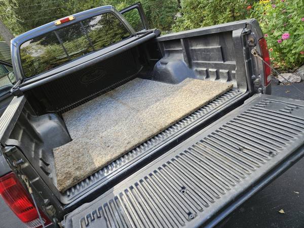 2002 Ford, dovoz USA — foto 6 z 12