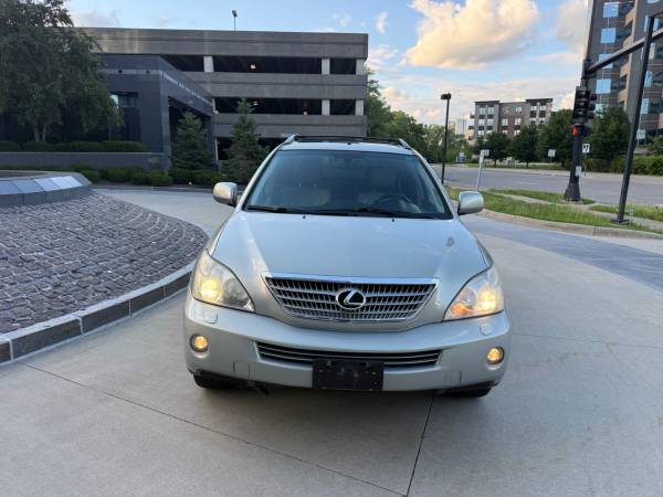 2008 Lexus, dovoz USA — foto 3 z 12