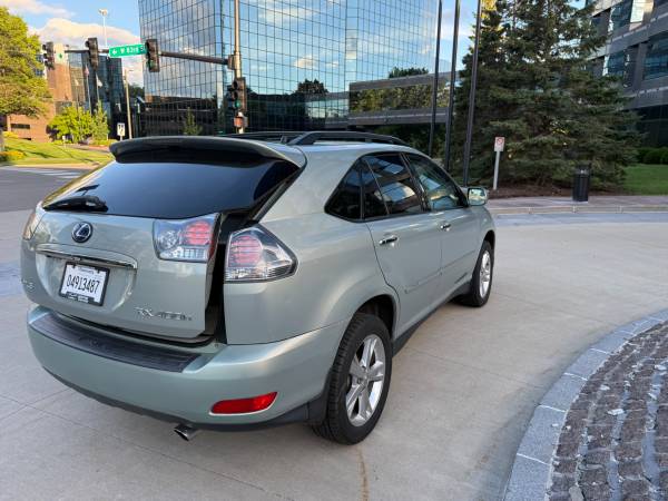 2008 Lexus, dovoz USA — foto 8 z 12