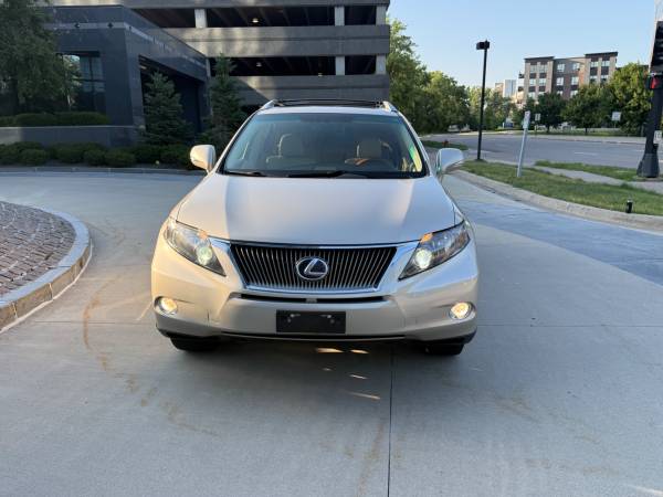2011 Lexus, dovoz USA — foto 3 z 12