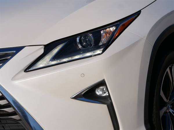 2018 Lexus, dovoz USA — foto 10 z 12