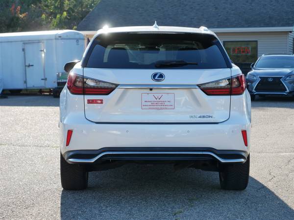 2018 Lexus, dovoz USA — foto 6 z 12