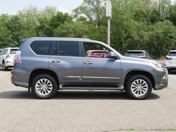2019 Lexus, dovoz USA — foto 7 z 12