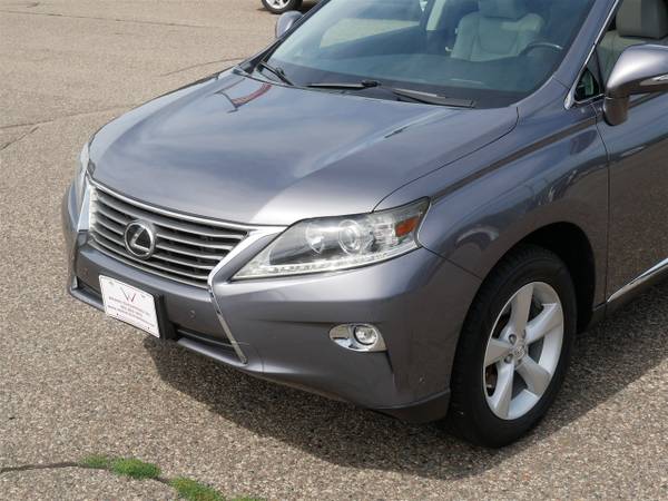 2015 Lexus, dovoz USA — foto 11 z 12