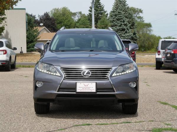 2015 Lexus, dovoz USA — foto 2 z 12