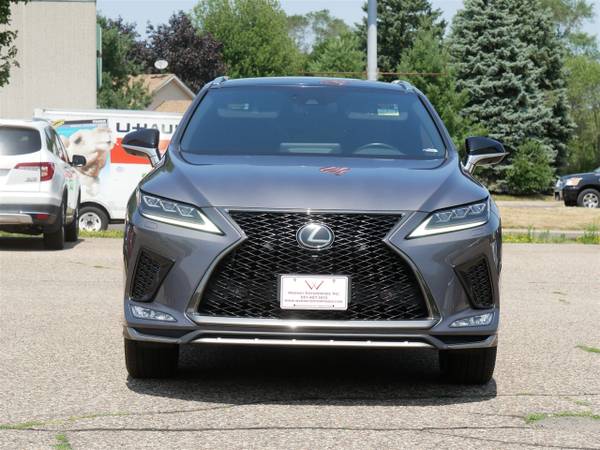 2020 Lexus, dovoz USA — foto 2 z 12