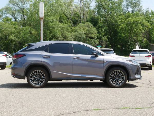 2020 Lexus, dovoz USA — foto 8 z 12