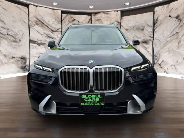 2023 BMW, dovoz USA — foto 3 z 12