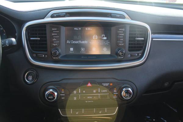 Kia, dovoz USA — foto 12 z 12