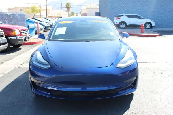 Tesla, dovoz USA — foto 3 z 12