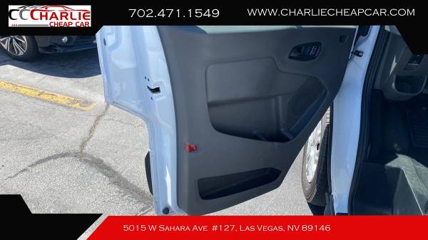 2024 Ford, dovoz USA — foto 9 z 12