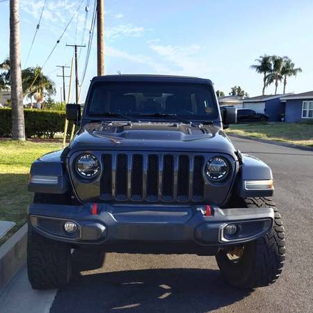 2018 Jeep, dovoz USA — foto 2 z 12