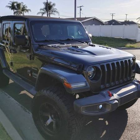 2018 Jeep, dovoz USA — foto 3 z 12